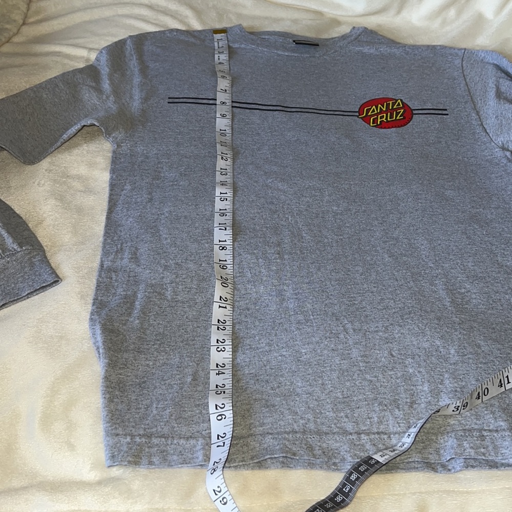 Santa Cruz Long Sleeve T Shirt Size Medium - Picture 3 of 9